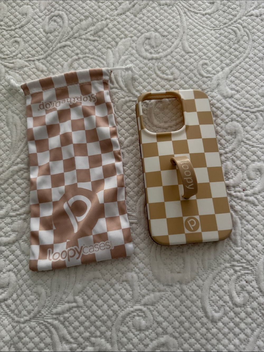 Loopy Case Sand Dollar & White Checkerboard Phone Case with Loop Strap